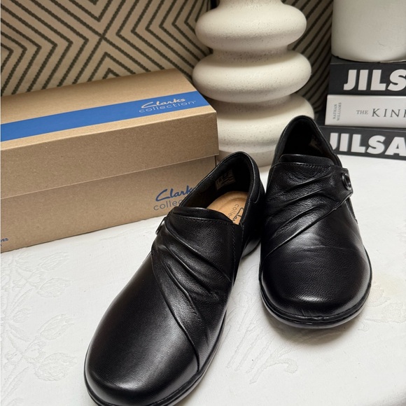 Clarks Black Slip-On Loafers with Comfort Design - Picture 3 of 9